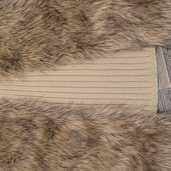 Hippie Rose vest fur - Picture 2 of 7